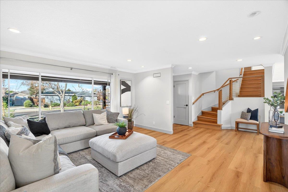 Detail Gallery Image 8 of 48 For 1342 Carrie Lee Way, San Jose,  CA 95118 - 3 Beds | 2/1 Baths