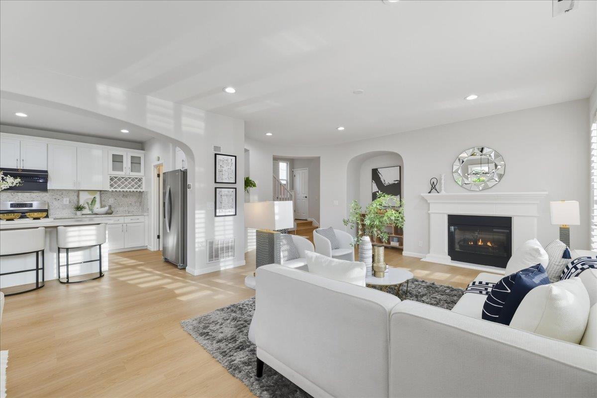 Detail Gallery Image 10 of 60 For 3301 Villa Contessa Ct, San Jose,  CA 95135 - 3 Beds | 3 Baths