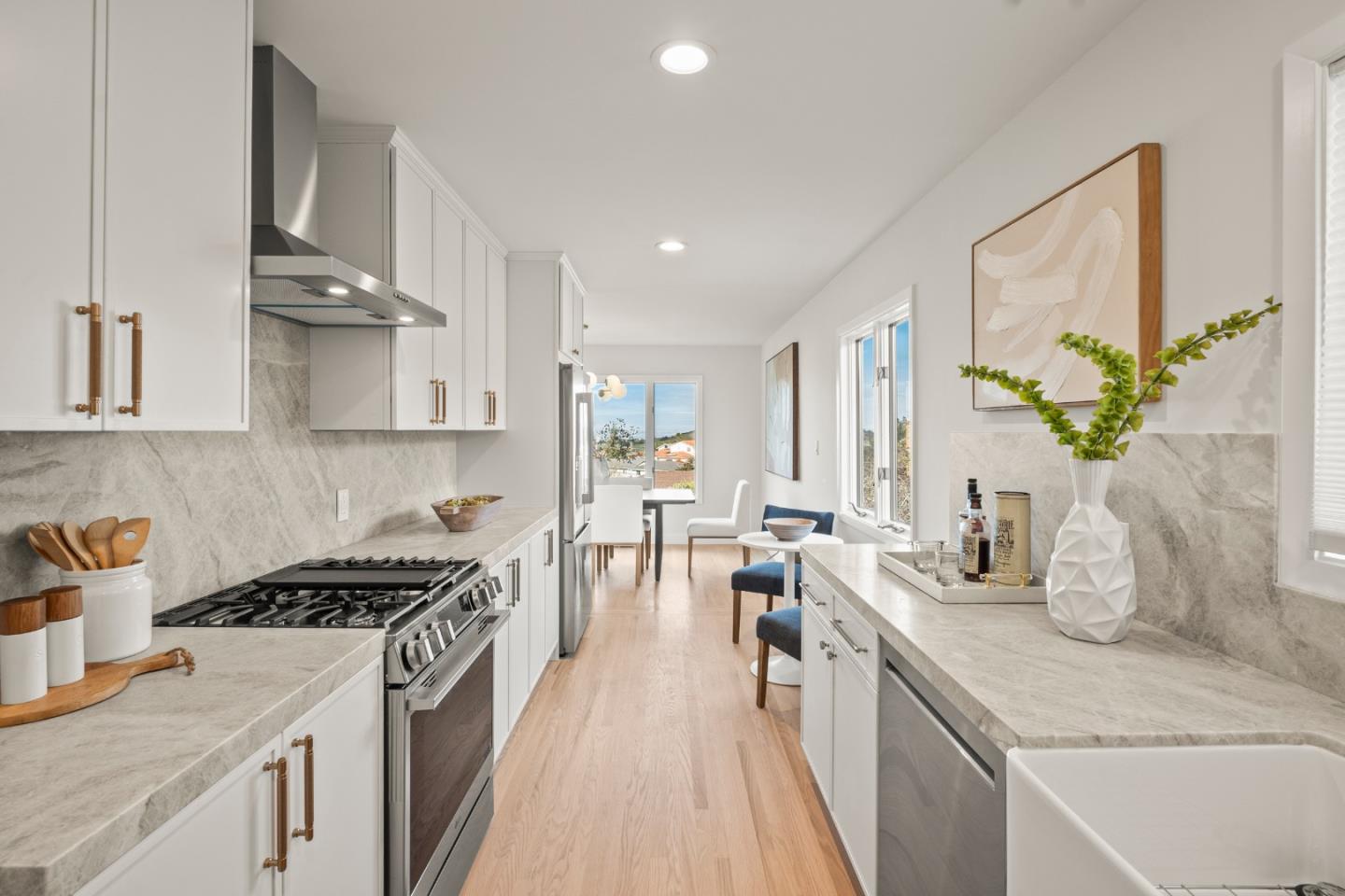 Detail Gallery Image 8 of 27 For 3612 Reposo Way, Belmont,  CA 94002 - 4 Beds | 2 Baths