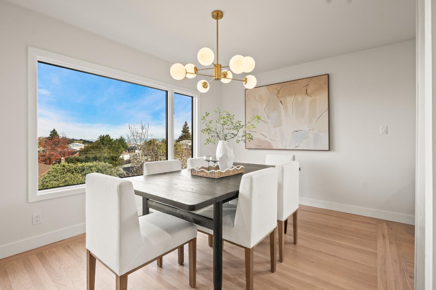 Detail Gallery Image 9 of 27 For 3612 Reposo Way, Belmont,  CA 94002 - 4 Beds | 2 Baths