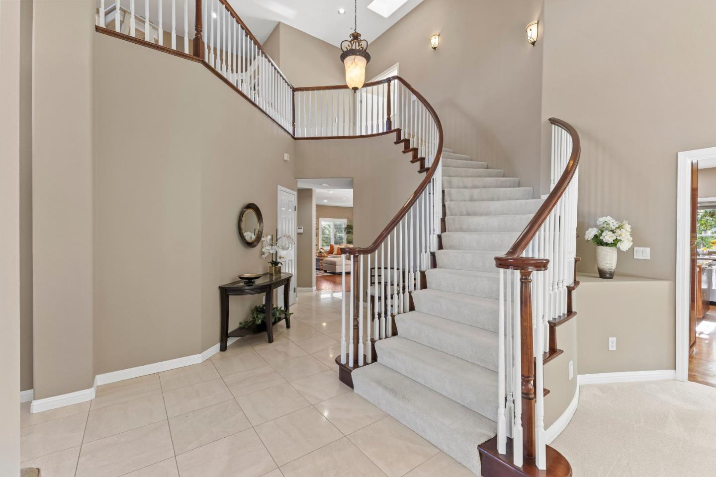 Detail Gallery Image 11 of 110 For 17426 Belletto Dr, Morgan Hill,  CA 95037 - 4 Beds | 4 Baths