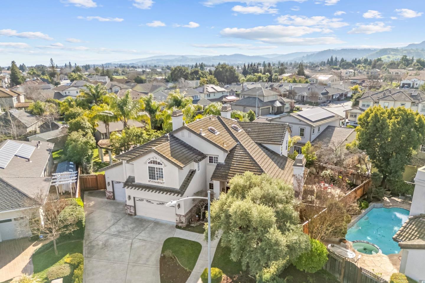 Detail Gallery Image 82 of 110 For 17426 Belletto Dr, Morgan Hill,  CA 95037 - 4 Beds | 4 Baths