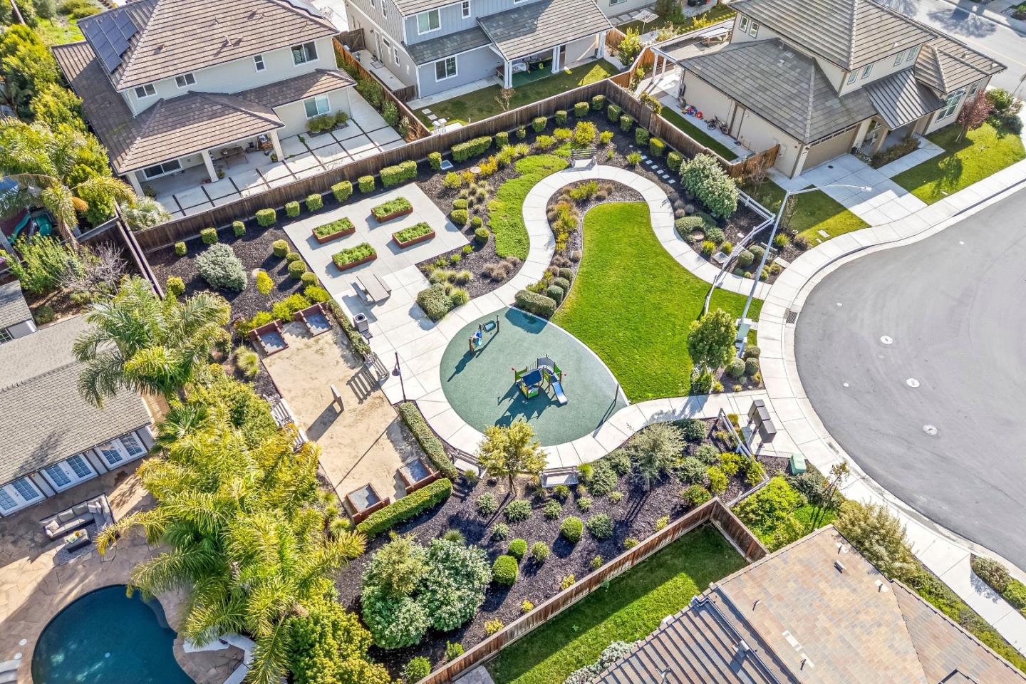 Detail Gallery Image 91 of 110 For 17426 Belletto Dr, Morgan Hill,  CA 95037 - 4 Beds | 4 Baths