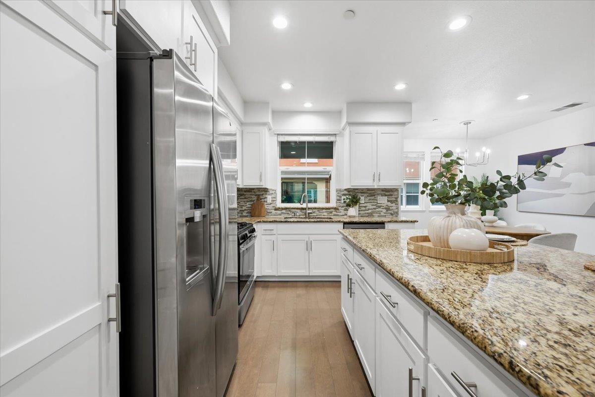 Detail Gallery Image 17 of 71 For 38940 Spicebush Pl, Newark,  CA 94560 - 3 Beds | 3/1 Baths