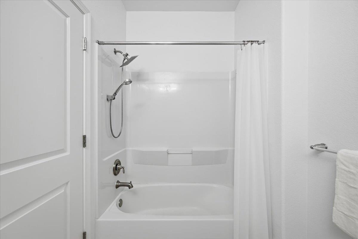 Detail Gallery Image 42 of 71 For 38940 Spicebush Pl, Newark,  CA 94560 - 3 Beds | 3/1 Baths