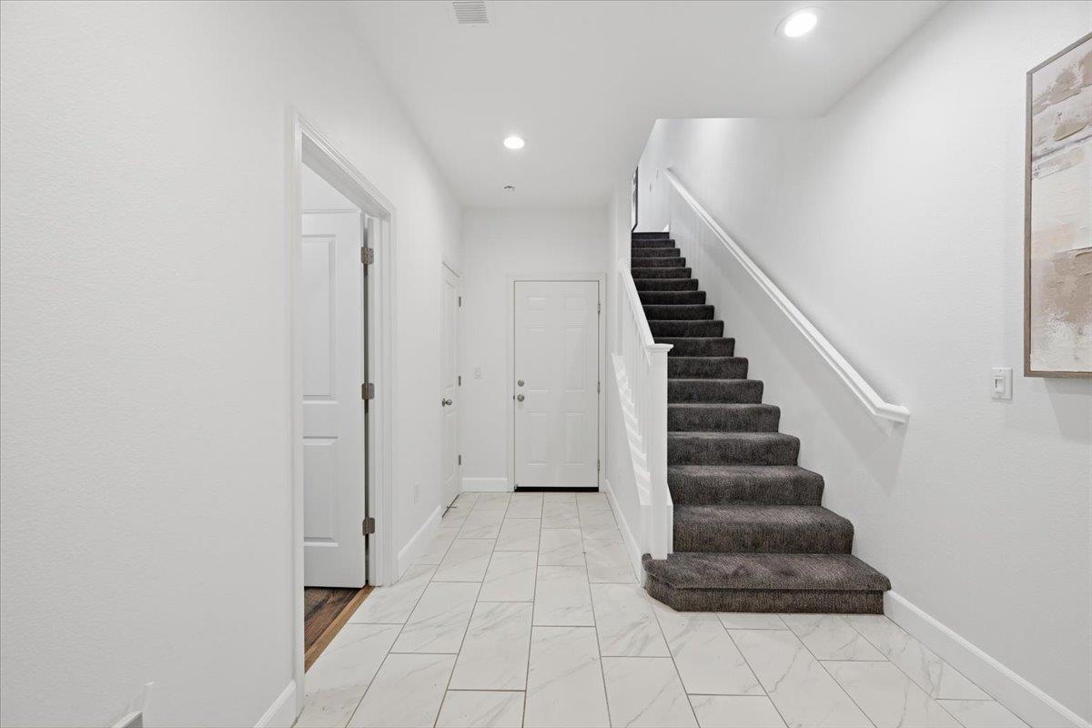 Detail Gallery Image 52 of 71 For 38940 Spicebush Pl, Newark,  CA 94560 - 3 Beds | 3/1 Baths