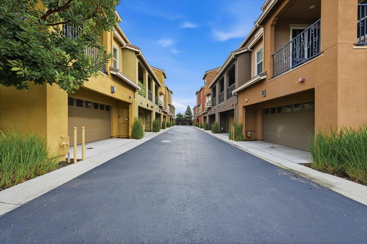 Detail Gallery Image 64 of 71 For 38940 Spicebush Pl, Newark,  CA 94560 - 3 Beds | 3/1 Baths