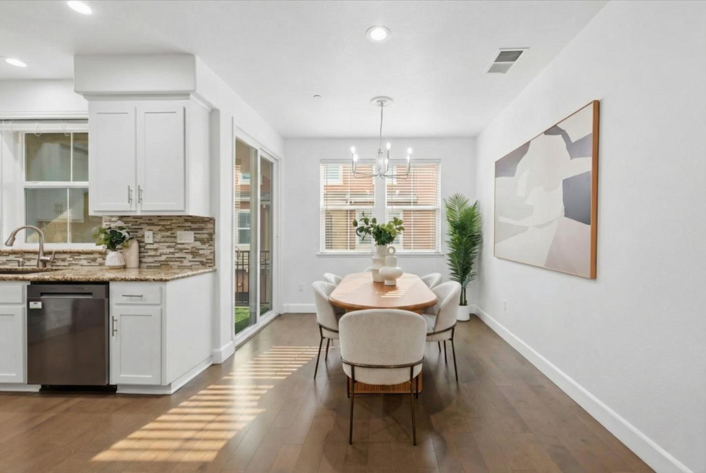 Detail Gallery Image 9 of 71 For 38940 Spicebush Pl, Newark,  CA 94560 - 3 Beds | 3/1 Baths