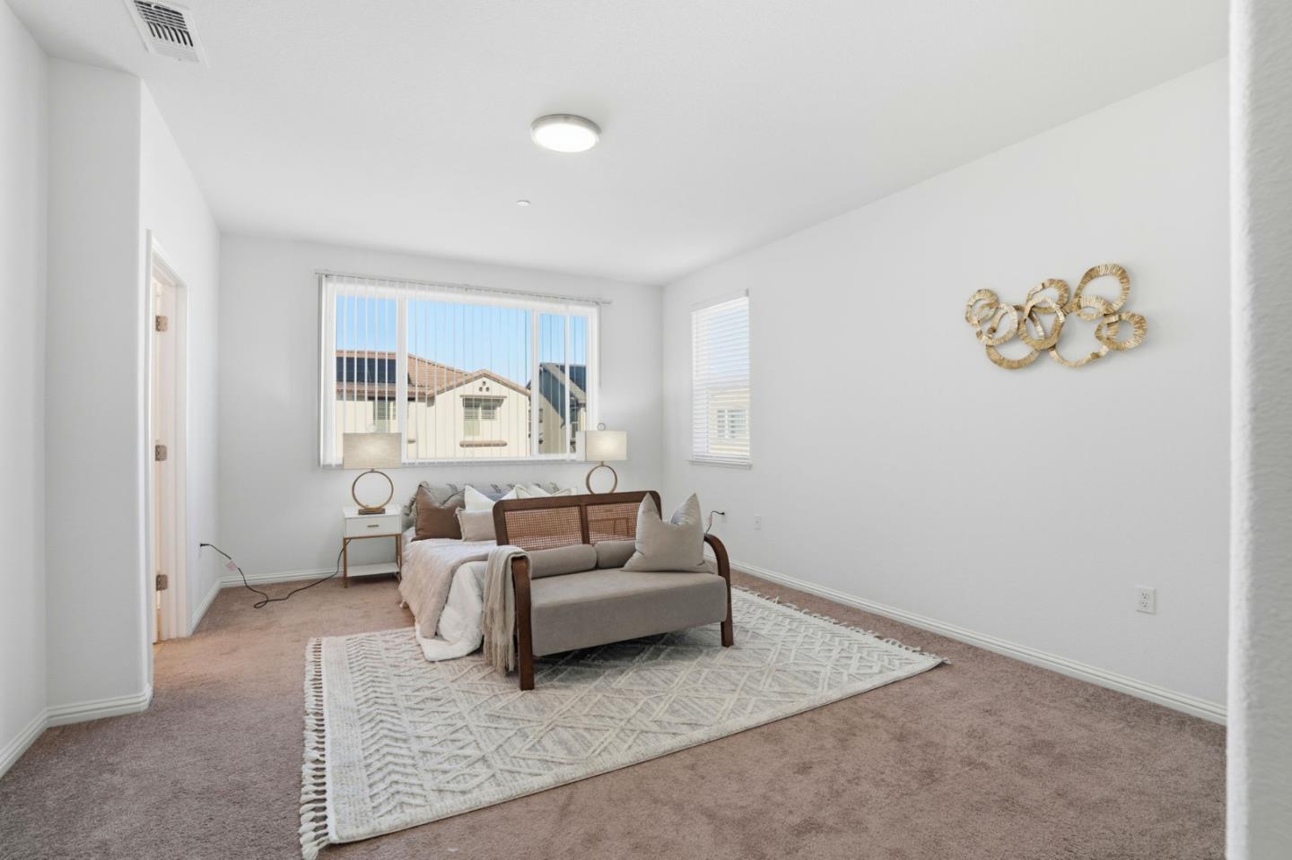 Detail Gallery Image 12 of 21 For 2733 Penrose Ln, Lathrop,  CA 95330 - 5 Beds | 3 Baths