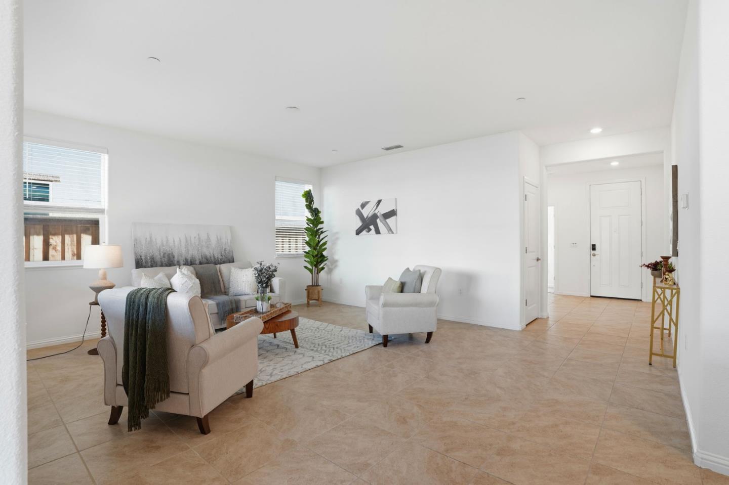 Detail Gallery Image 5 of 21 For 2733 Penrose Ln, Lathrop,  CA 95330 - 5 Beds | 3 Baths