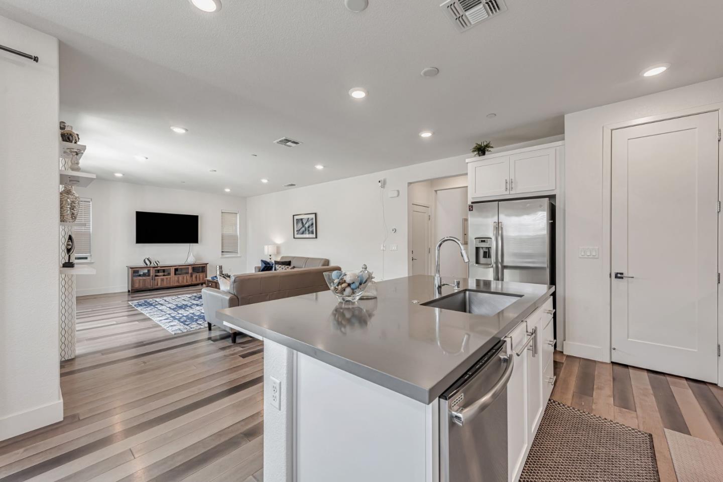 Detail Gallery Image 15 of 64 For 232 via Encanto, San Ramon,  CA 94583 - 4 Beds | 3 Baths