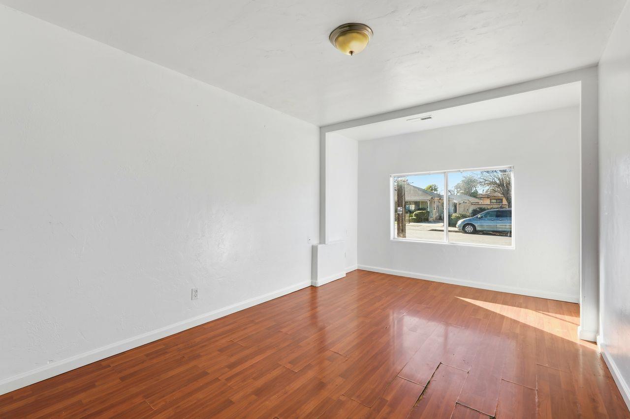 Detail Gallery Image 13 of 50 For 264 N 34th, San Jose,  CA 95116 - 8 Beds | 4 Baths