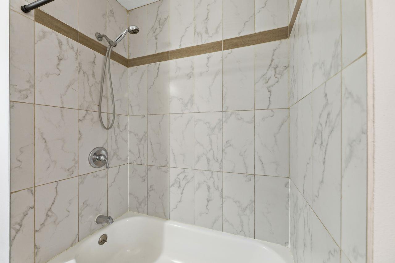 Detail Gallery Image 15 of 50 For 264 N 34th, San Jose,  CA 95116 - 8 Beds | 4 Baths