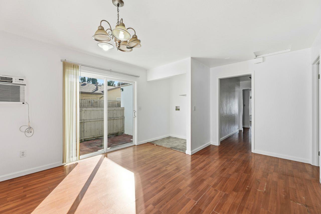 Detail Gallery Image 8 of 50 For 264 N 34th, San Jose,  CA 95116 - 8 Beds | 4 Baths