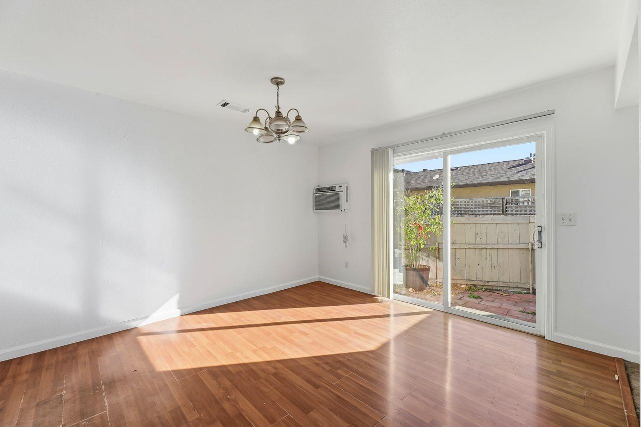 Detail Gallery Image 9 of 50 For 264 N 34th, San Jose,  CA 95116 - 8 Beds | 4 Baths