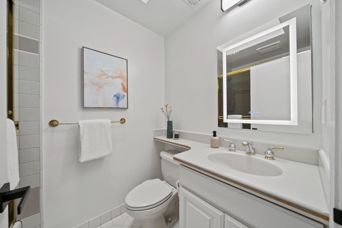 Detail Gallery Image 20 of 39 For 108 Durham St, Menlo Park,  CA 94025 - 3 Beds | 2 Baths