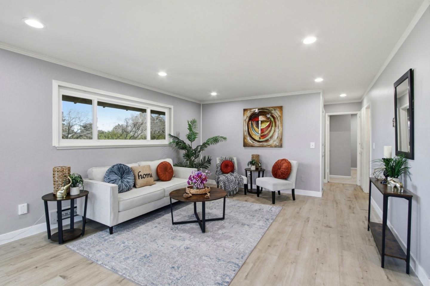 Front Image Thumbnail for ML82030544