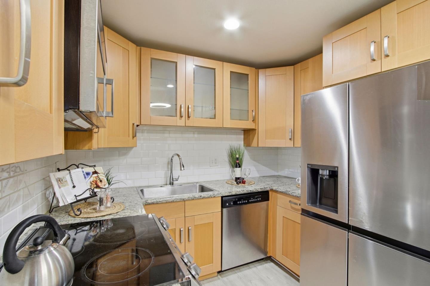 Detail Gallery Image 10 of 36 For 597 Valley Forge Way #4,  Campbell,  CA 95008 - 2 Beds | 1 Baths