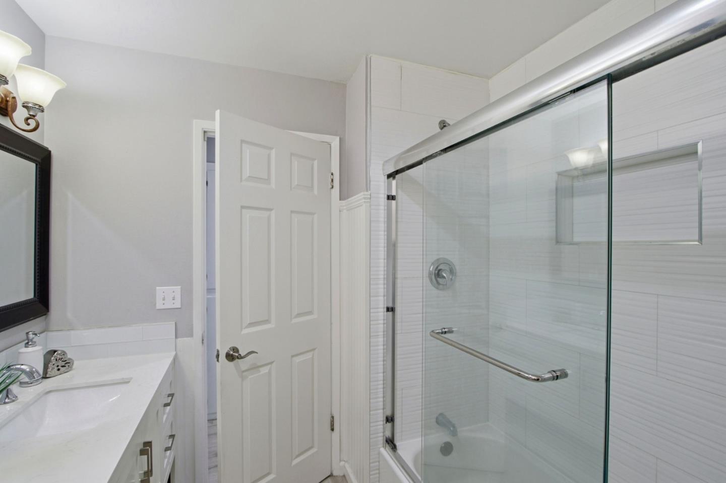 Detail Gallery Image 22 of 36 For 597 Valley Forge Way #4,  Campbell,  CA 95008 - 2 Beds | 1 Baths