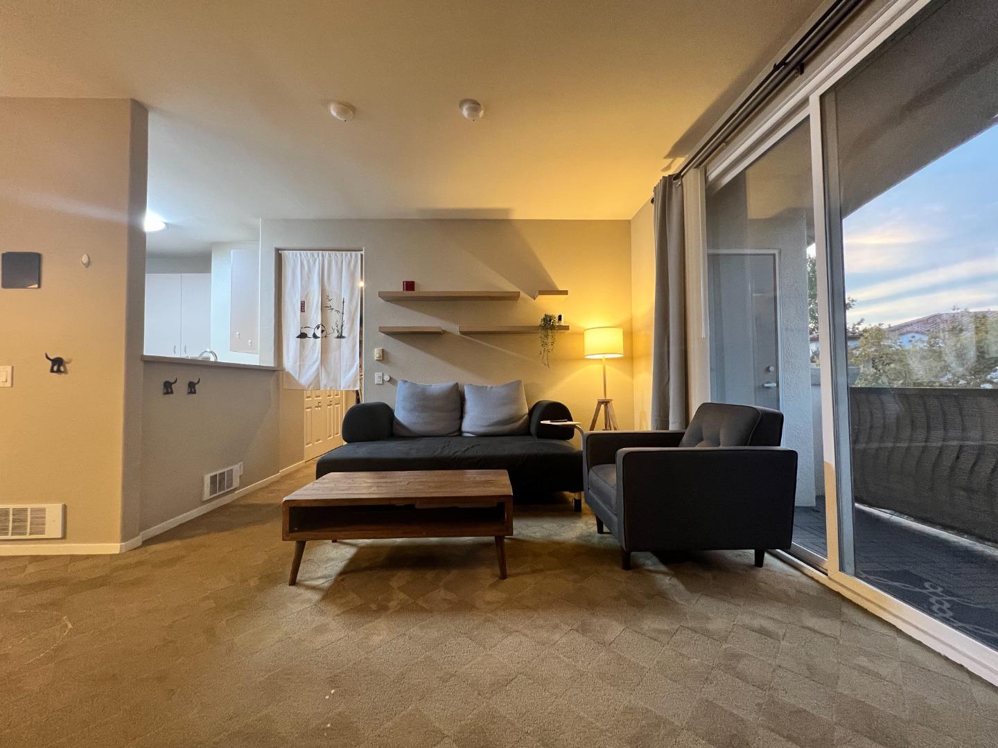 Detail Gallery Image 2 of 32 For 35530 Monterra Ter #303,  Union City,  CA 94587 - 1 Beds | 1 Baths