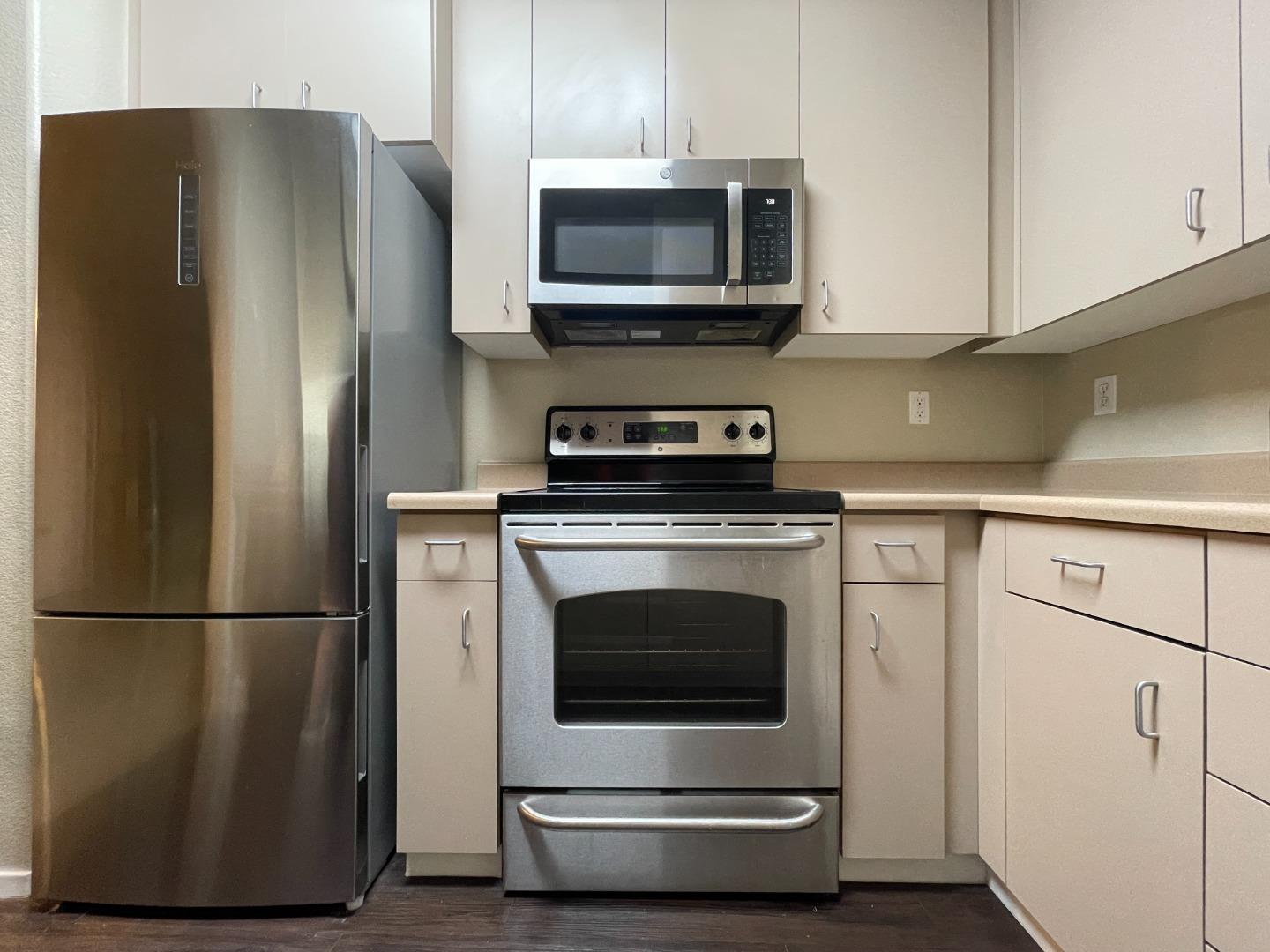 Detail Gallery Image 8 of 32 For 35530 Monterra Ter #303,  Union City,  CA 94587 - 1 Beds | 1 Baths