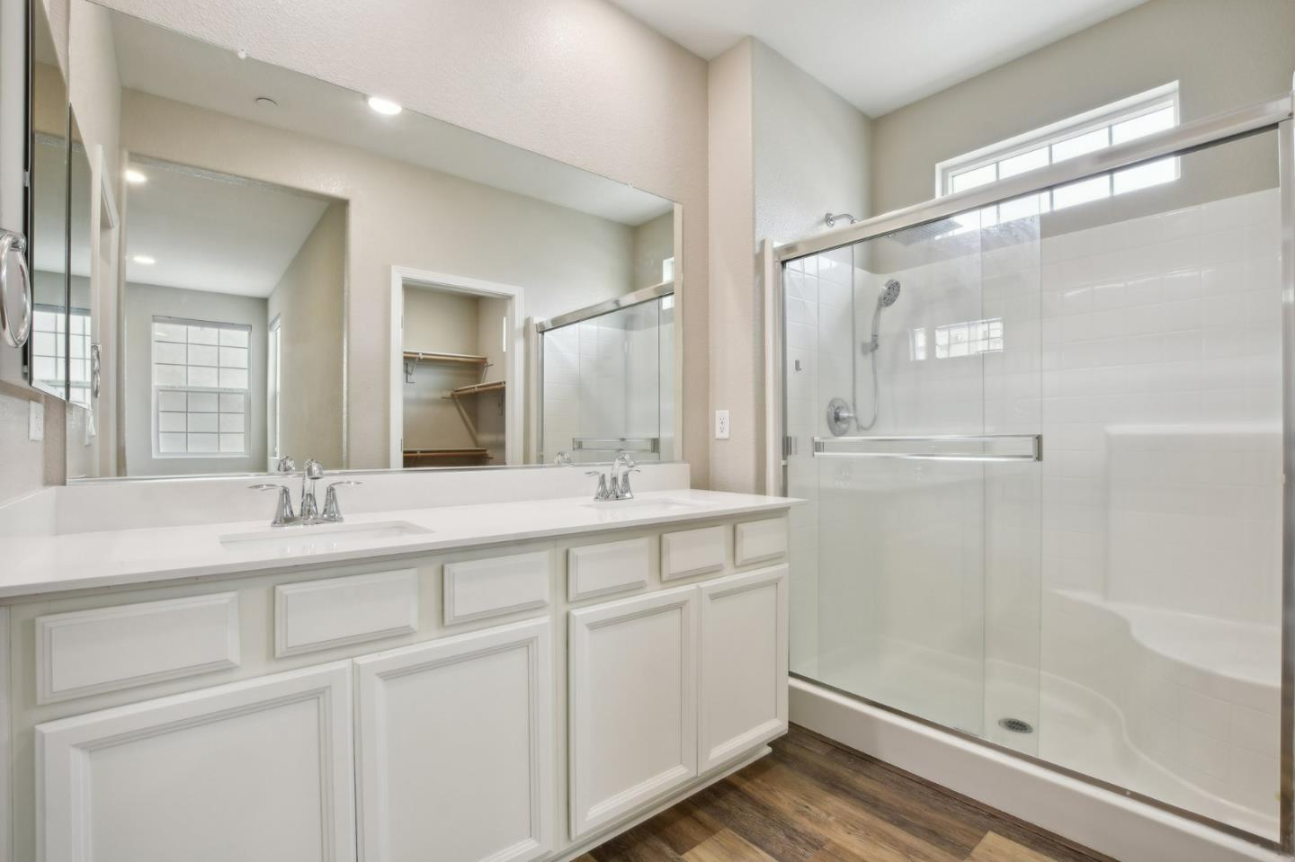 Detail Gallery Image 13 of 24 For 2543 Judith Resnik Ave, Sacramento,  CA 95834 - 2 Beds | 2/1 Baths