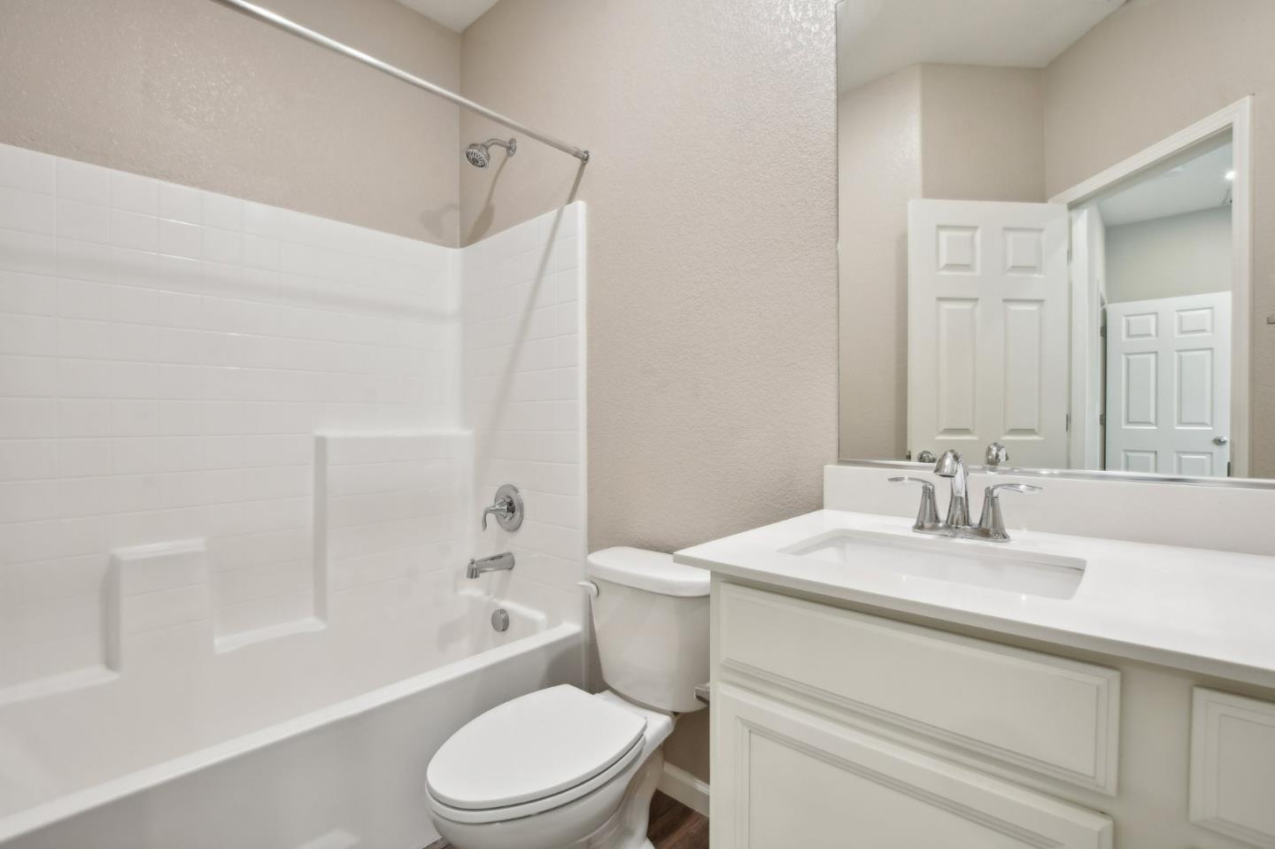 Detail Gallery Image 16 of 24 For 2543 Judith Resnik Ave, Sacramento,  CA 95834 - 2 Beds | 2/1 Baths