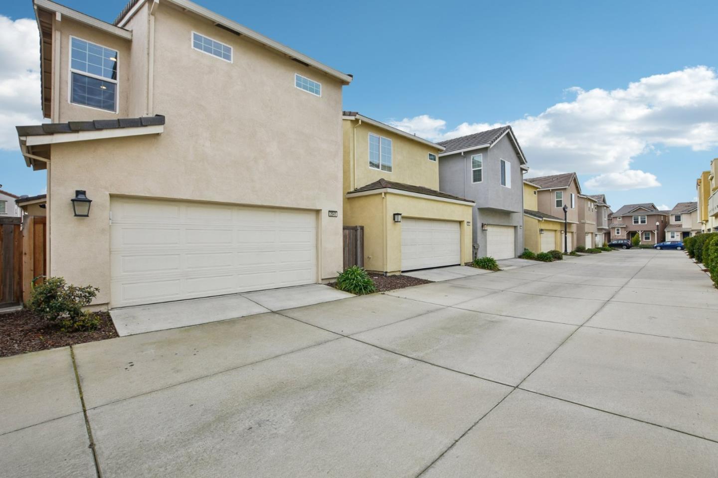 Detail Gallery Image 22 of 24 For 2543 Judith Resnik Ave, Sacramento,  CA 95834 - 2 Beds | 2/1 Baths