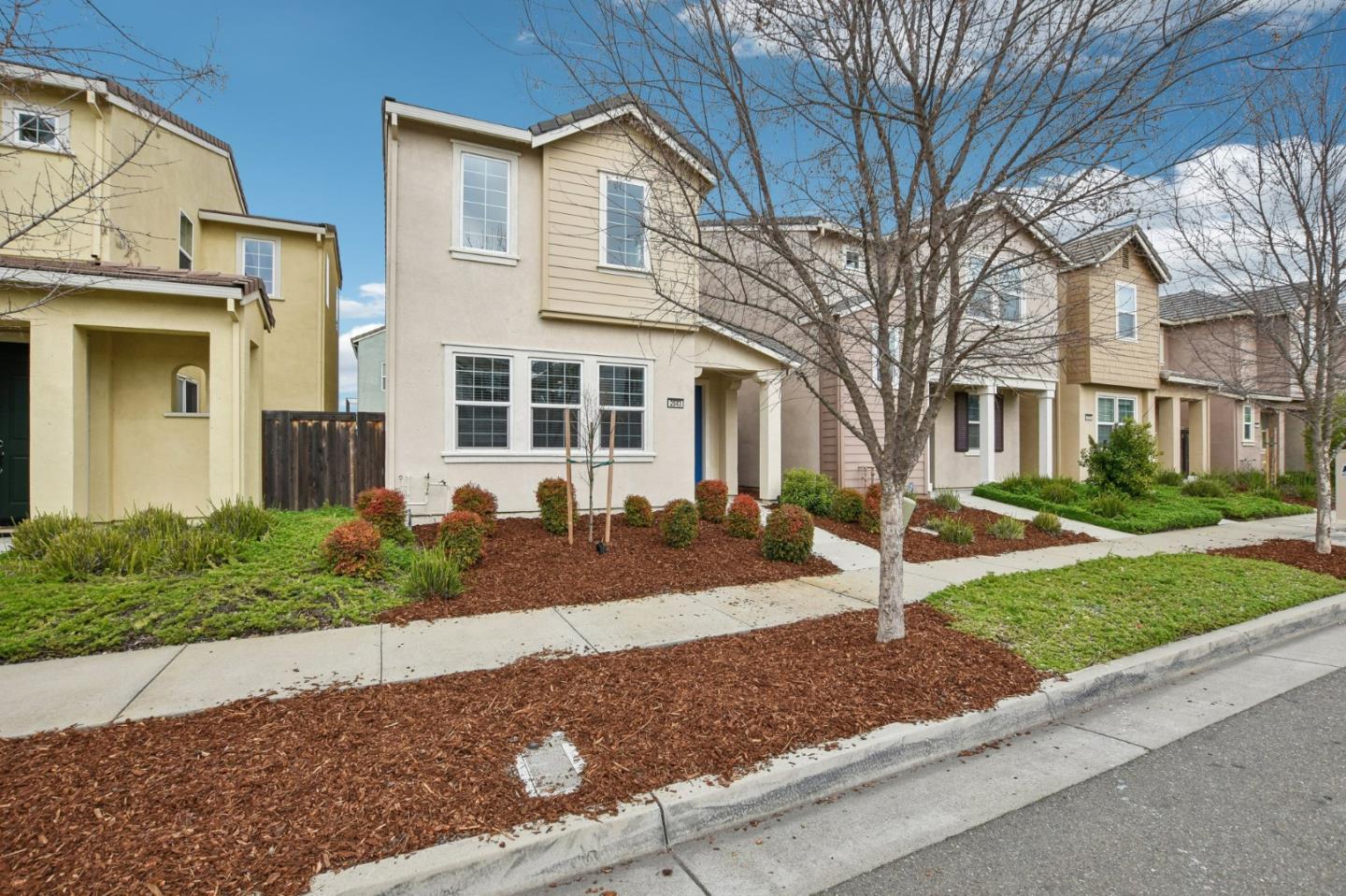 Detail Gallery Image 23 of 24 For 2543 Judith Resnik Ave, Sacramento,  CA 95834 - 2 Beds | 2/1 Baths