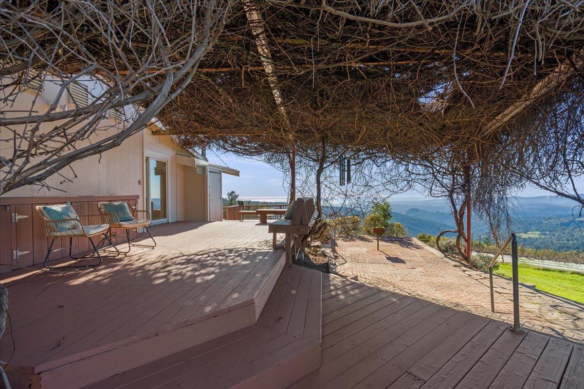 Detail Gallery Image 12 of 45 For 27200 Loma Prieta Way, Los Gatos,  CA 95033 - 4 Beds | 3 Baths