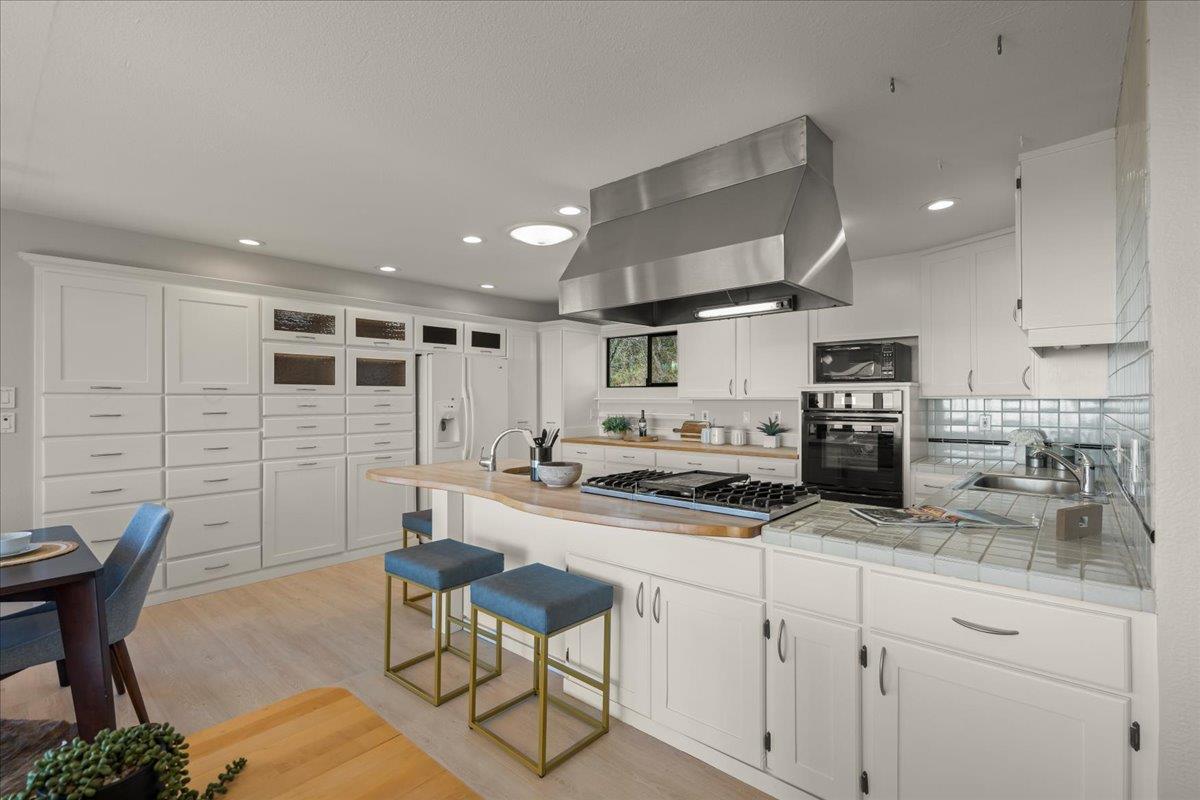 Detail Gallery Image 20 of 45 For 27200 Loma Prieta Way, Los Gatos,  CA 95033 - 4 Beds | 3 Baths