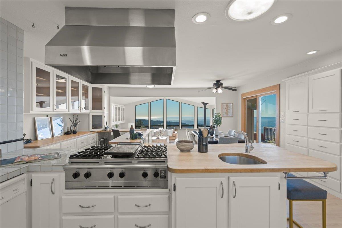 Detail Gallery Image 22 of 45 For 27200 Loma Prieta Way, Los Gatos,  CA 95033 - 4 Beds | 3 Baths