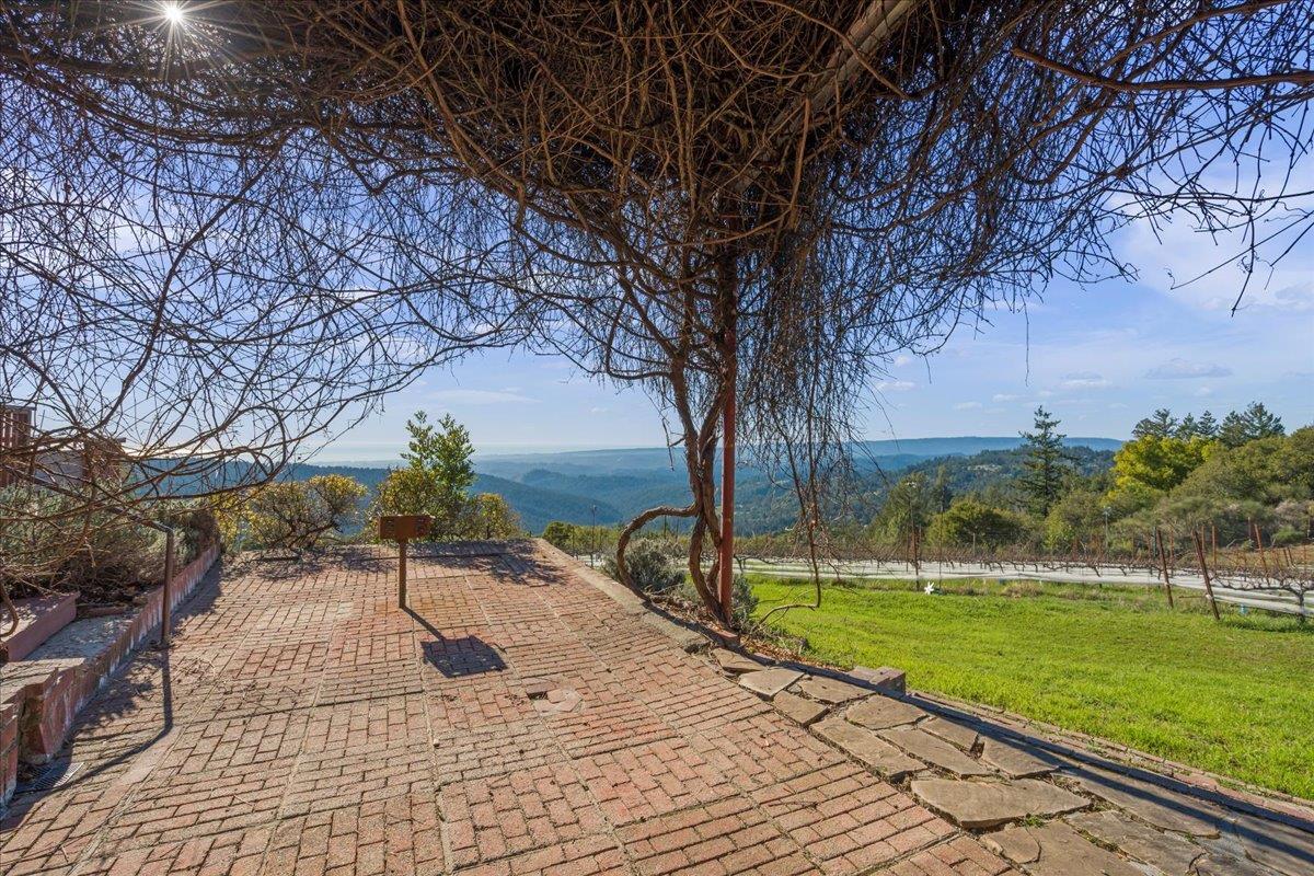 Detail Gallery Image 40 of 45 For 27200 Loma Prieta Way, Los Gatos,  CA 95033 - 4 Beds | 3 Baths