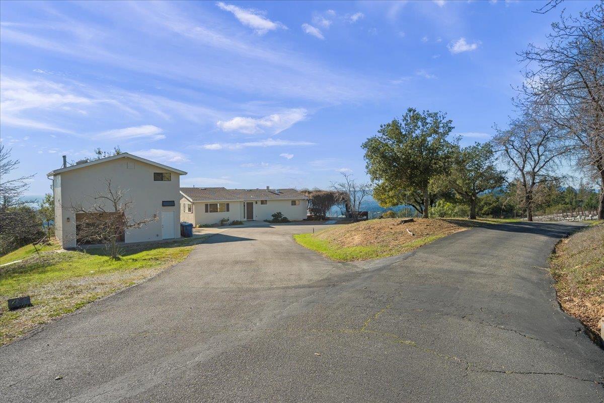 Detail Gallery Image 41 of 45 For 27200 Loma Prieta Way, Los Gatos,  CA 95033 - 4 Beds | 3 Baths