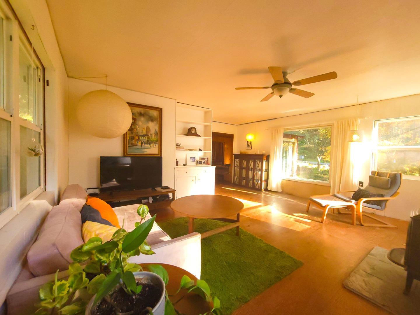 Detail Gallery Image 15 of 30 For 785 Cathedral, Aptos,  CA 95003 - 3 Beds | 1/1 Baths