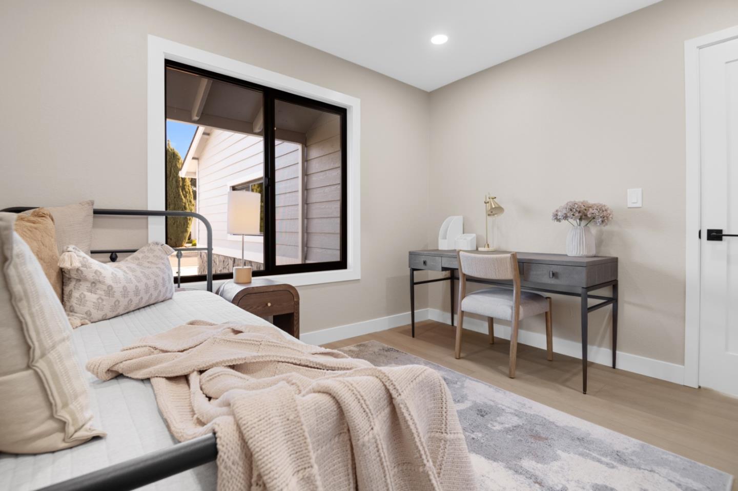 Detail Gallery Image 35 of 72 For 659 Meadow Creek Dr, San Jose,  CA 95136 - 4 Beds | 2 Baths