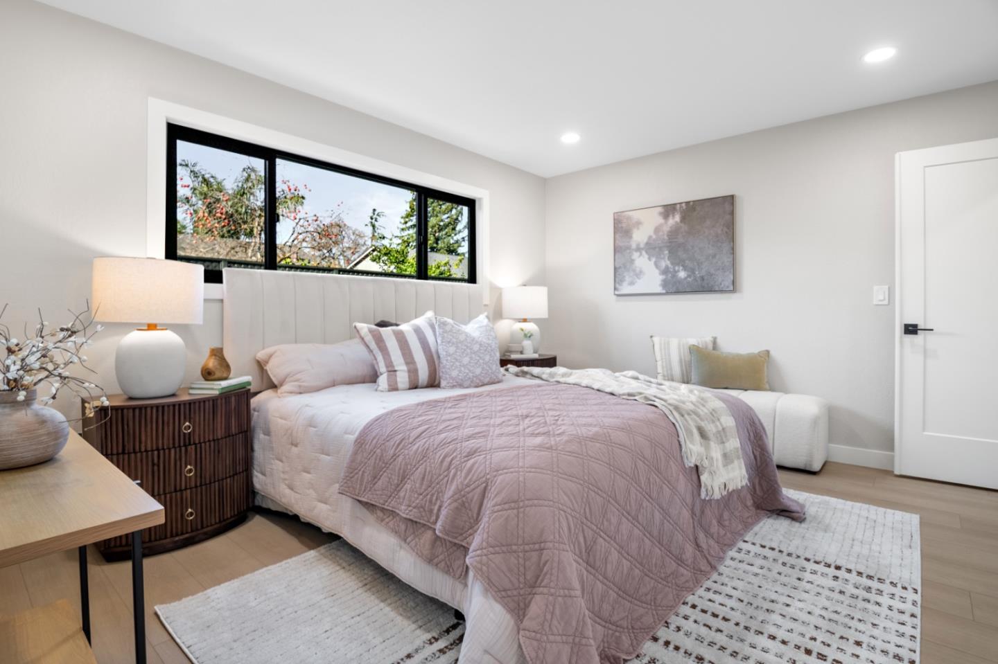 Detail Gallery Image 9 of 9 For 659 Meadow Creek Dr, San Jose,  CA 95136 - 4 Beds | 2 Baths