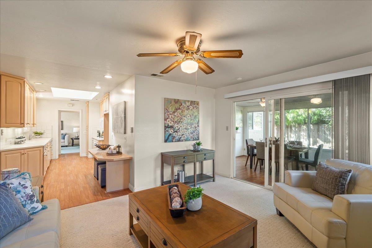 Detail Gallery Image 13 of 36 For 1595 Willowbrook Dr, San Jose,  CA 95118 - 3 Beds | 2 Baths