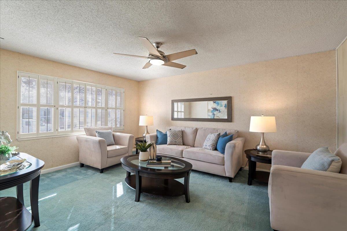 Detail Gallery Image 8 of 36 For 1595 Willowbrook Dr, San Jose,  CA 95118 - 3 Beds | 2 Baths