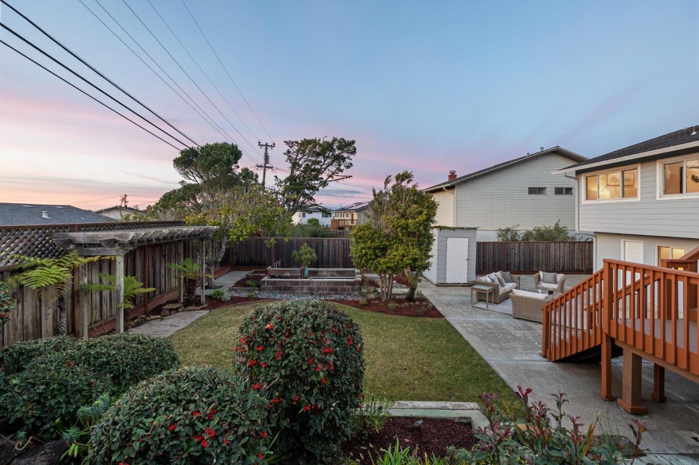 Detail Gallery Image 101 of 110 For 265 Lake Dr, San Bruno,  CA 94066 - 4 Beds | 2/1 Baths