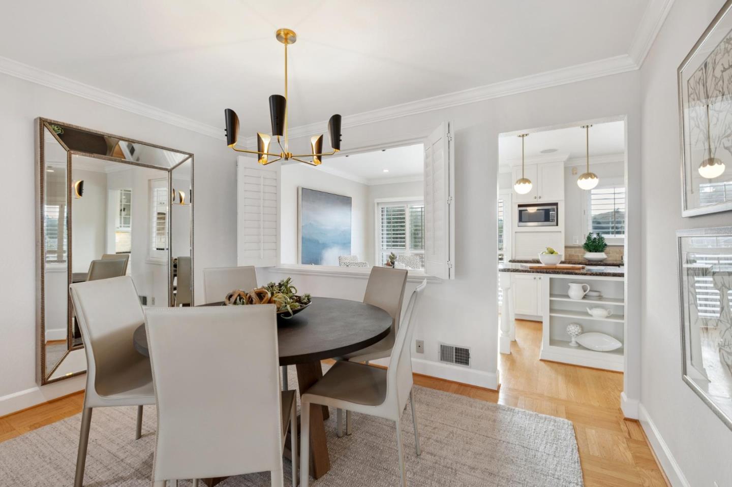 Detail Gallery Image 14 of 110 For 265 Lake Dr, San Bruno,  CA 94066 - 4 Beds | 2/1 Baths