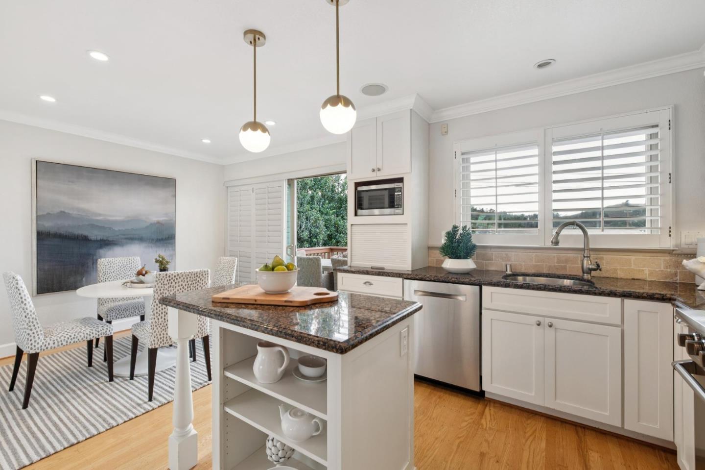 Detail Gallery Image 19 of 110 For 265 Lake Dr, San Bruno,  CA 94066 - 4 Beds | 2/1 Baths