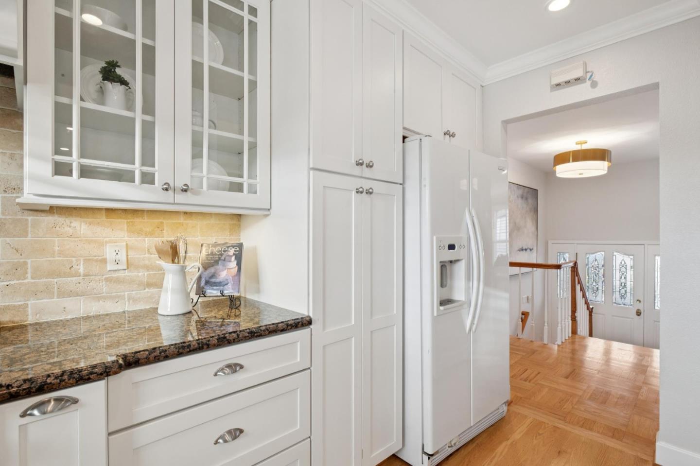 Detail Gallery Image 25 of 110 For 265 Lake Dr, San Bruno,  CA 94066 - 4 Beds | 2/1 Baths