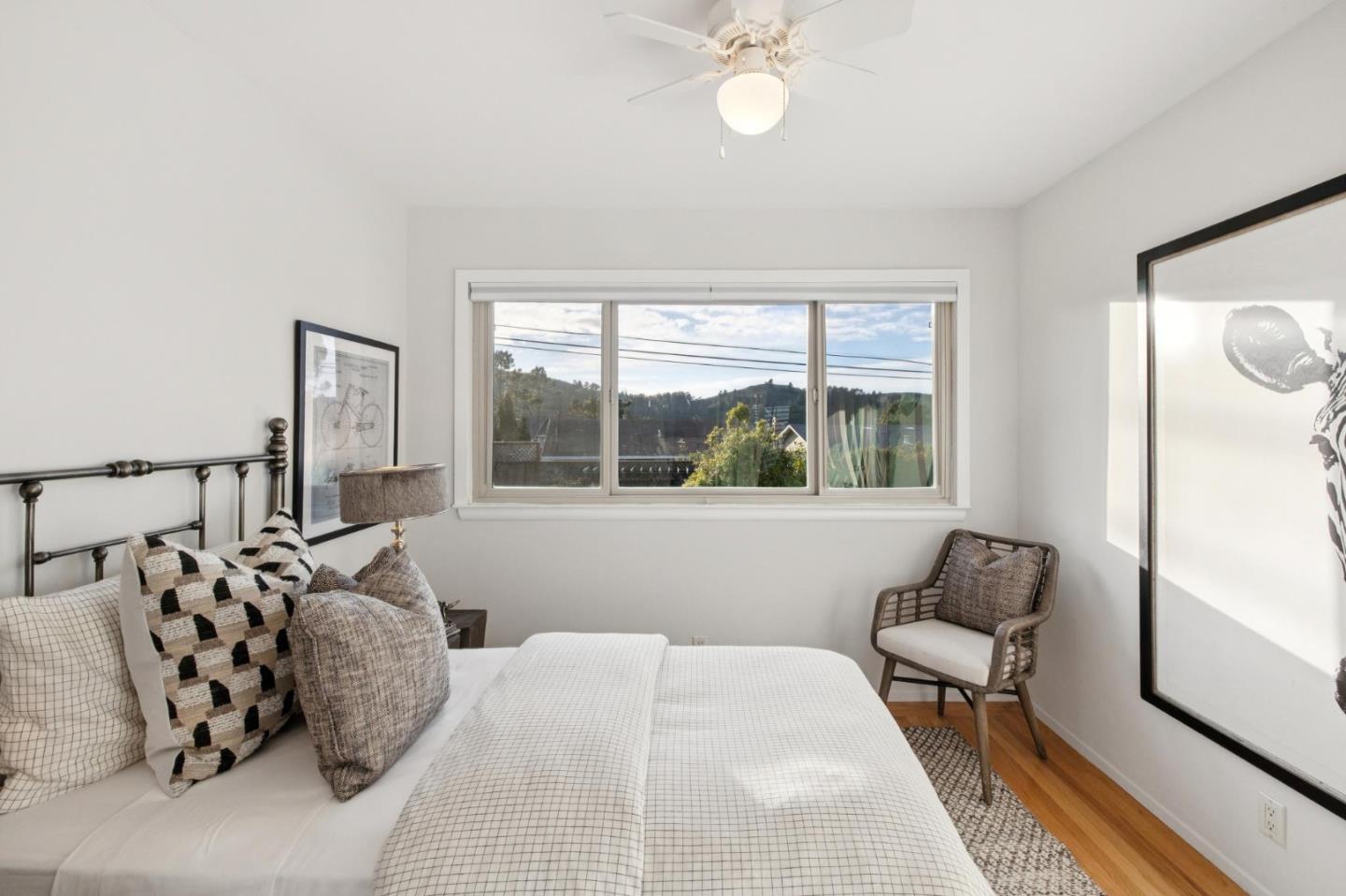 Detail Gallery Image 53 of 110 For 265 Lake Dr, San Bruno,  CA 94066 - 4 Beds | 2/1 Baths