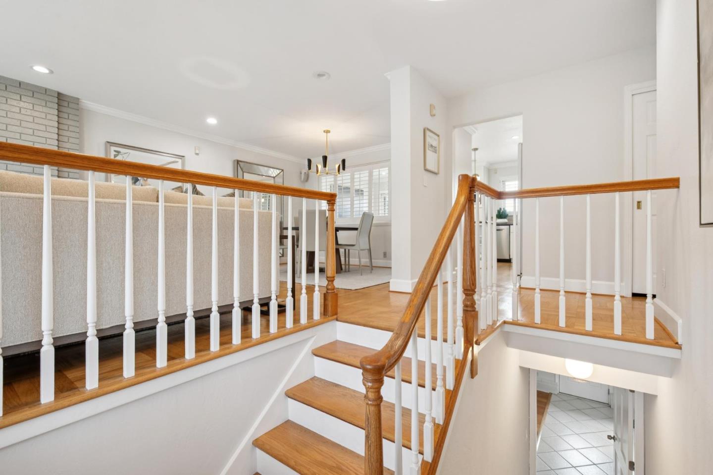 Detail Gallery Image 6 of 110 For 265 Lake Dr, San Bruno,  CA 94066 - 4 Beds | 2/1 Baths