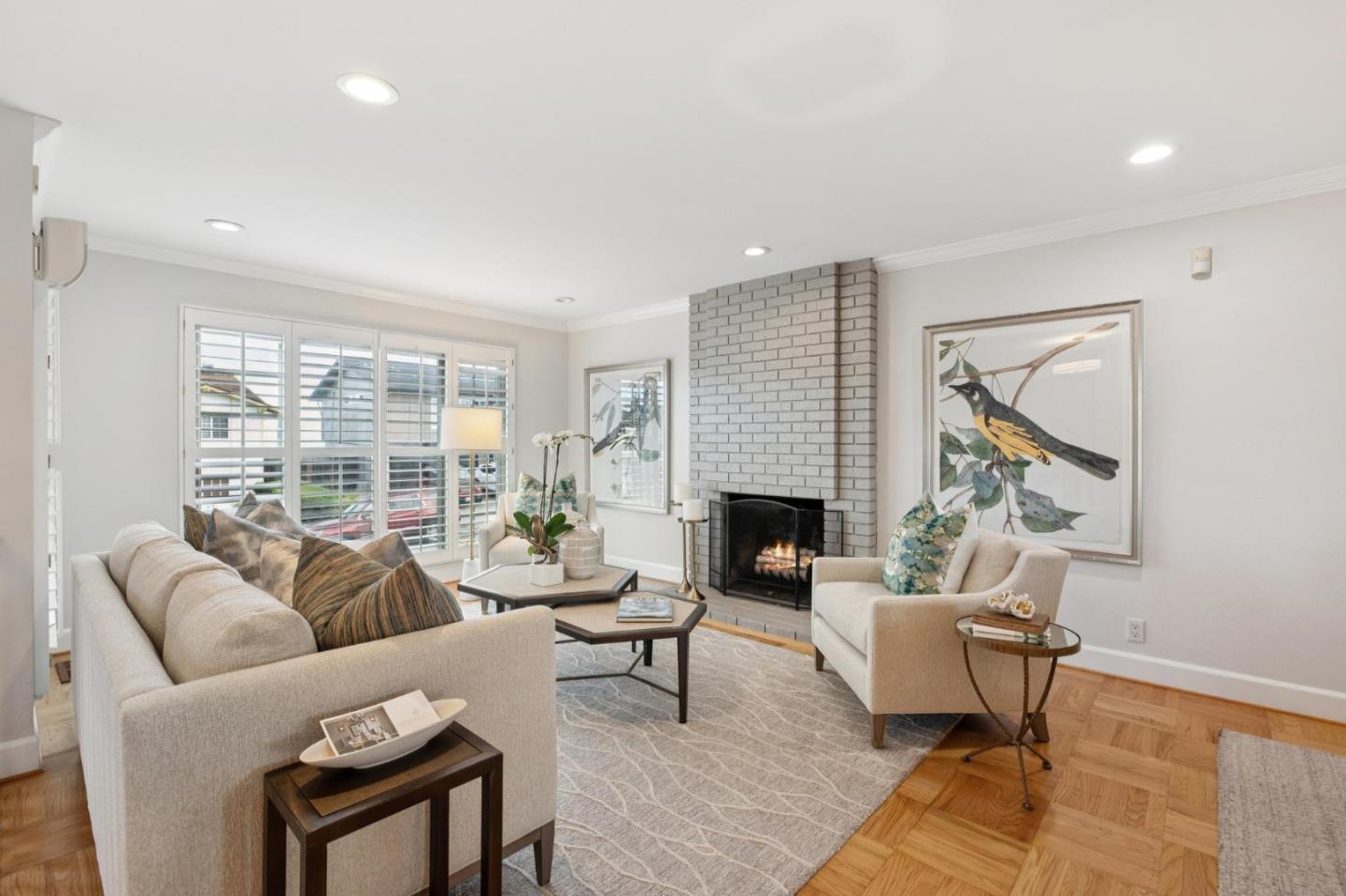 Detail Gallery Image 7 of 110 For 265 Lake Dr, San Bruno,  CA 94066 - 4 Beds | 2/1 Baths