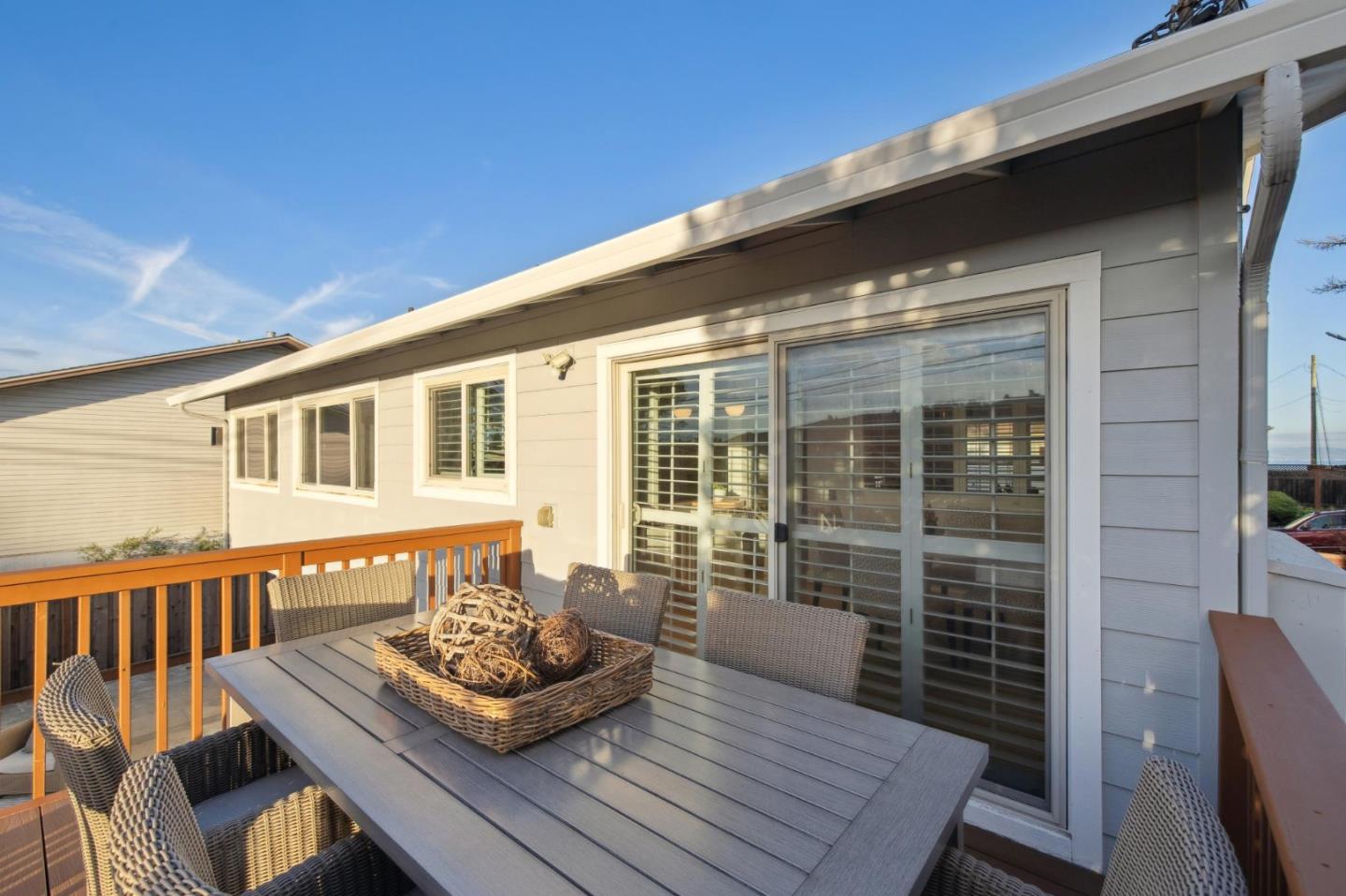 Detail Gallery Image 76 of 110 For 265 Lake Dr, San Bruno,  CA 94066 - 4 Beds | 2/1 Baths