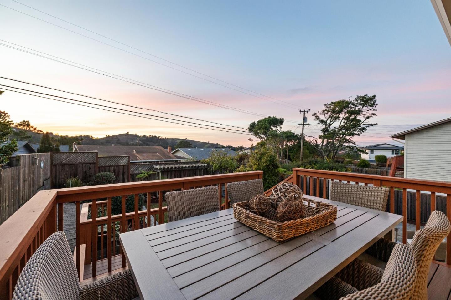 Detail Gallery Image 91 of 110 For 265 Lake Dr, San Bruno,  CA 94066 - 4 Beds | 2/1 Baths