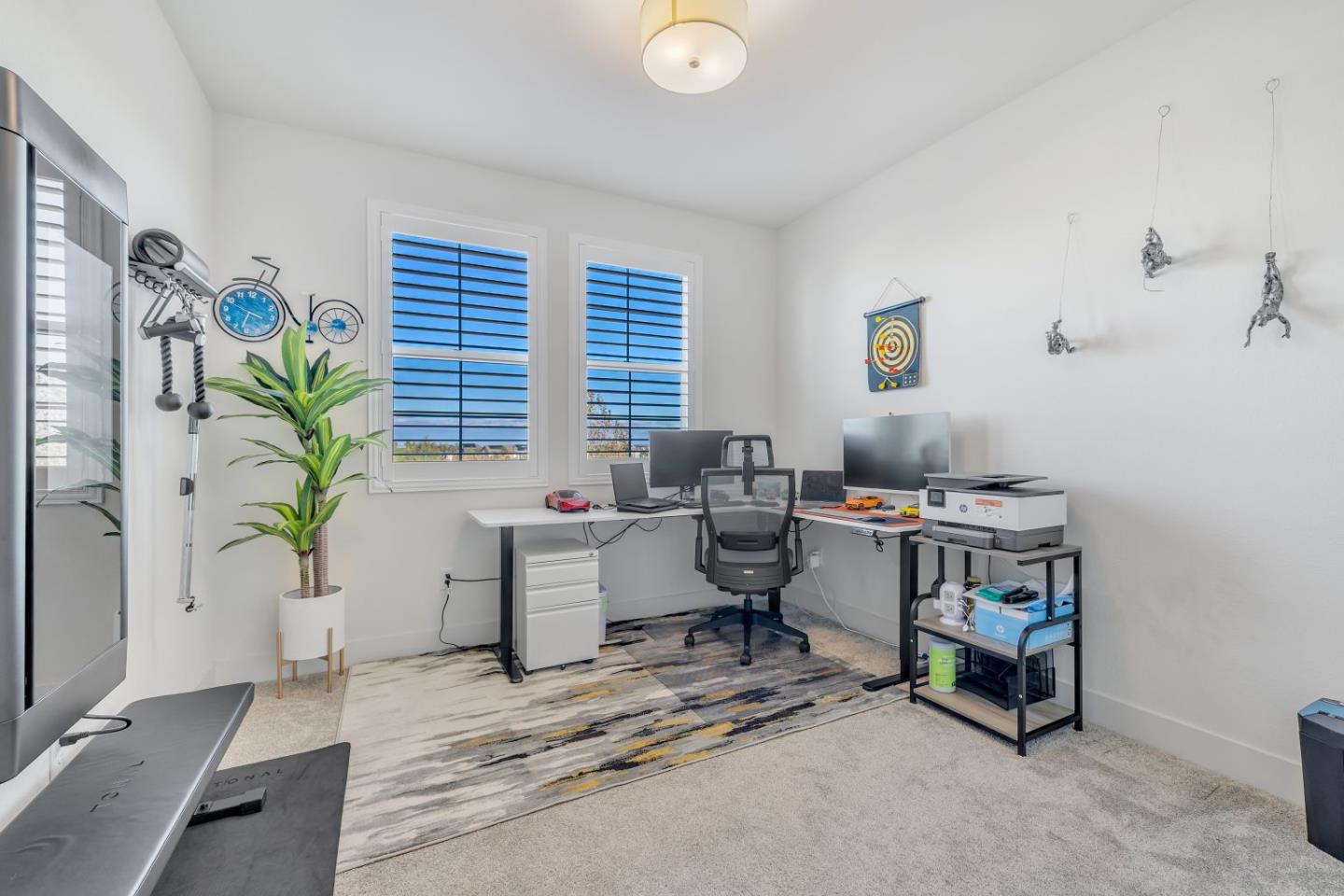 Detail Gallery Image 32 of 59 For 6383 Greymont Dr, Tracy,  CA 95377 - 4 Beds | 3/1 Baths