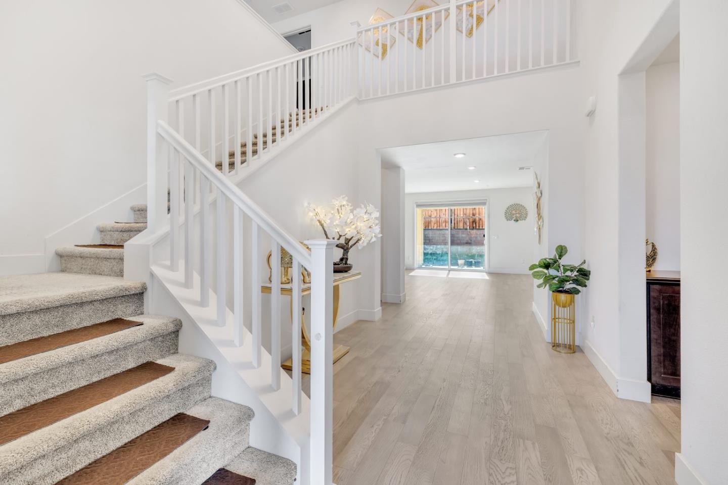 Detail Gallery Image 5 of 59 For 6383 Greymont Dr, Tracy,  CA 95377 - 4 Beds | 3/1 Baths